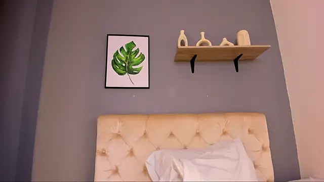 Soe Lara online show from 11, 10, 2025