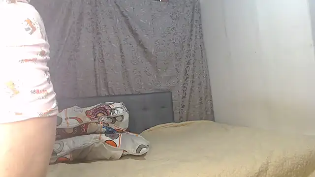 Soe Lara online show from 2, 4, 2026