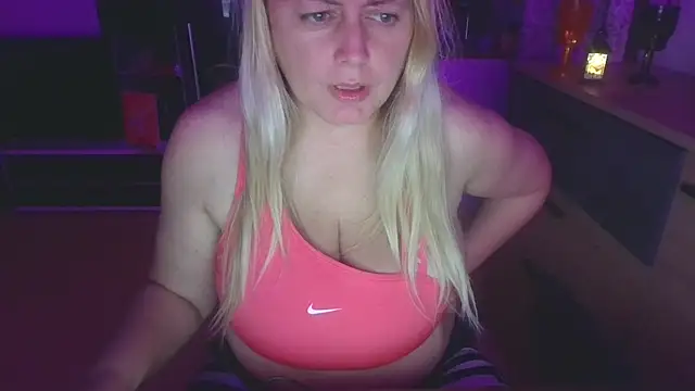 Meliss Official9 online show from 25, 9, 2025