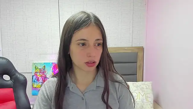 Snapshot of MAGNOLEROY chatting on 20, 10, 2025 MAGNOLEROY online show from 20, 10, 2025