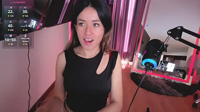 sexfire lalita online show from 26, 9, 2025