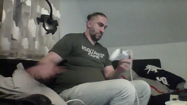 Snapshot of NewyorkDimi chatting on 10, 1, 2026 NewyorkDimi online show from 10, 1, 2026