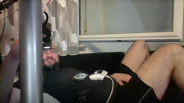 Snapshot of NewyorkDimi chatting on 28, 7, 2026 NewyorkDimi online show from 28, 7, 2026