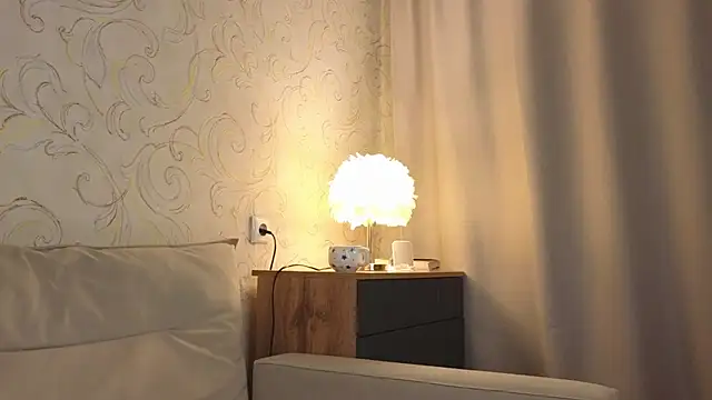 Snapshot of elsa_limerence chatting on 24, 4, 2026 elsa limerence online show from 24, 4, 2026