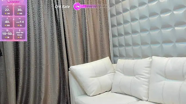 Snapshot of valentinasu1 chatting on 10, 1, 2025 valentinasu1 online show from 10, 1, 2025