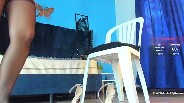 Snapshot of MAISE_HILL1 chatting on 14, 1, 2025 MAISE HILL1 online show from 14, 1, 2025