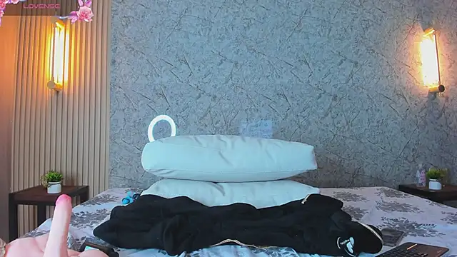 adara scot online show from 18, 12, 2024