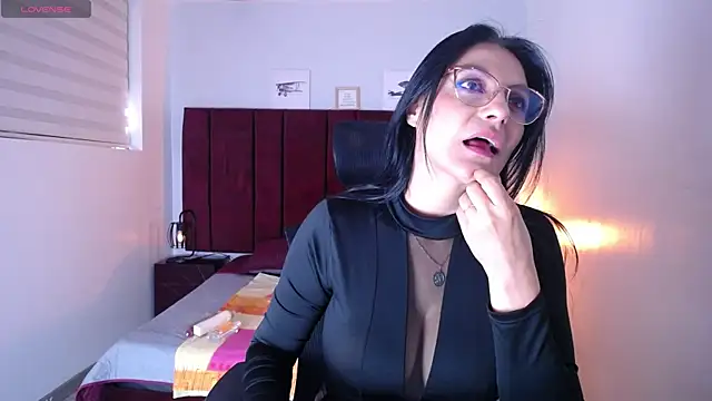 Snapshot of Zuzana21 chatting on 1, 3, 2025 Zuzana21 online show from 1, 3, 2025