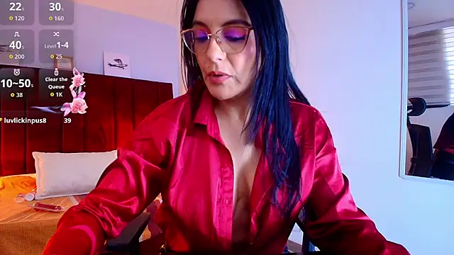 Snapshot of Zuzana21 chatting on 16, 9, 2025 Zuzana21 online show from 16, 9, 2025
