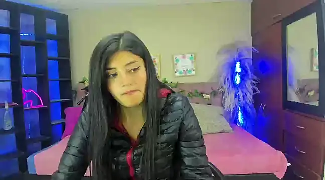 Lia Keen online show from 24, 1, 2025