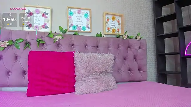 Lia Keen online show from 20, 10, 2025