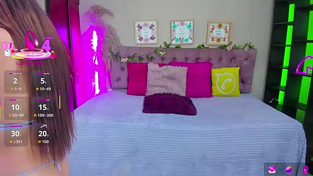 Lia Keen online show from 25, 11, 2025