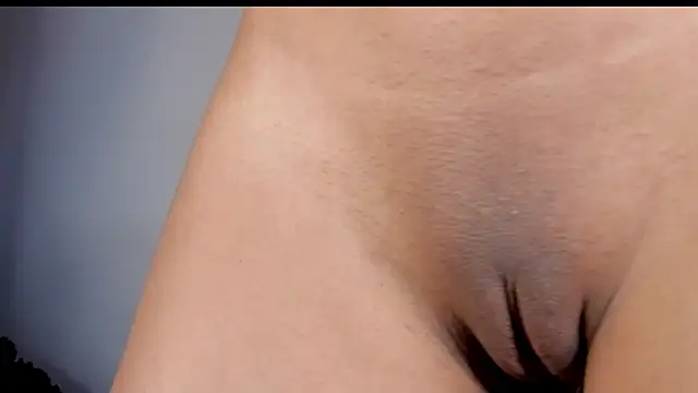 lilibluex online show from 19, 1, 2025