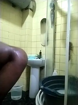 Snapshot of Polygamist chatting on 18, 2, 2026 Polygamist online show from 18, 2, 2026