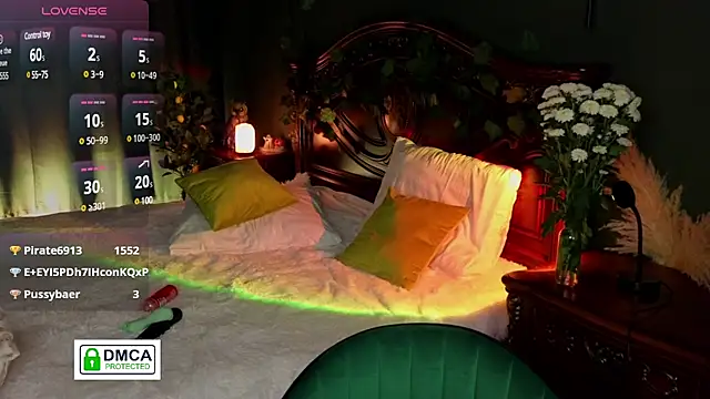 Hello Vivienne online show from 8, 3, 2025