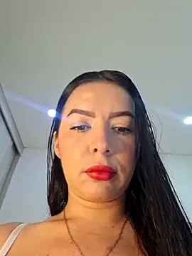 Anal Luucia online show from 13, 9, 2025