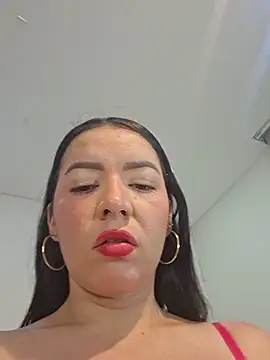 Snapshot of Anal_Luucia chatting on 13, 6, 2026 Anal Luucia online show from 13, 6, 2026