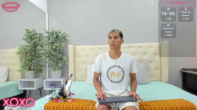 kieran derek online show from 21, 3, 2025