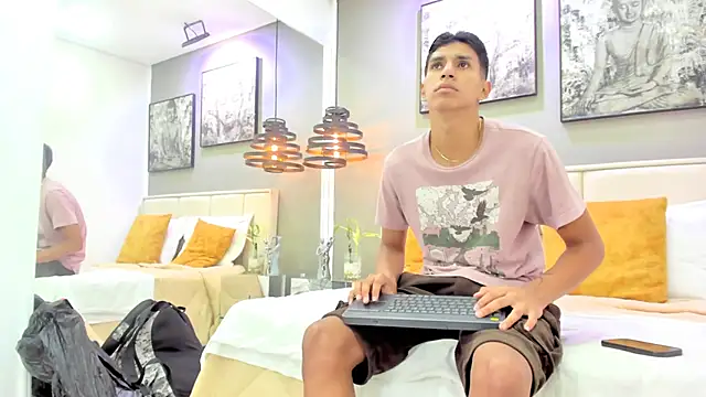 kieran derek online show from 23, 10, 2025