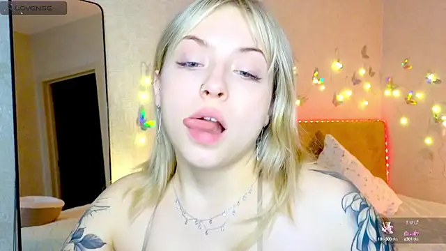 lavenderluxe online show from 20, 1, 2025