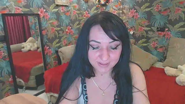 Snapshot of SusanLaNice chatting on 10, 12, 2024 SusanLaNice online show from 10, 12, 2024