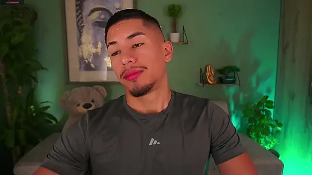 Aaronfox x online show from 10, 3, 2025