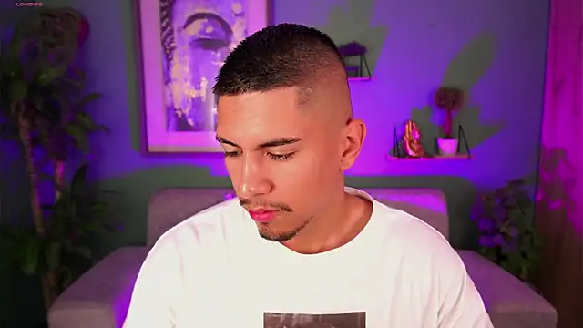 Aaronfox x online show from 19, 3, 2025