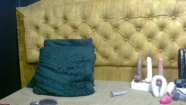 NathaliaSmith3x online show from 10, 2, 2025