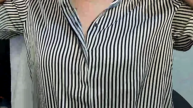 MIss-Naina online show from 13, 4, 2026