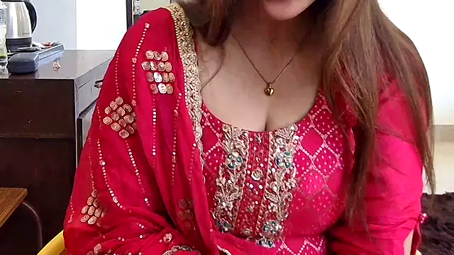 MIss-Naina online show from 16, 5, 2026
