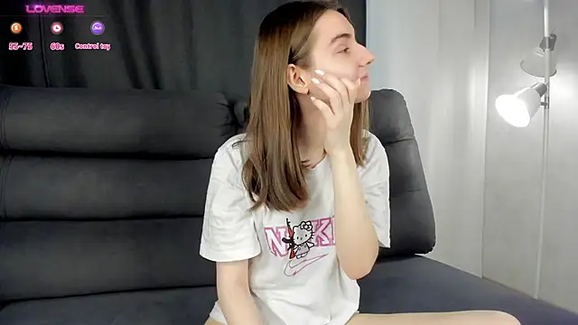 MeghanElson online show from 21, 3, 2025