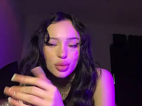 Snapshot of madelinexx chatting on 21, 1, 2025 madelinexx online show from 21, 1, 2025
