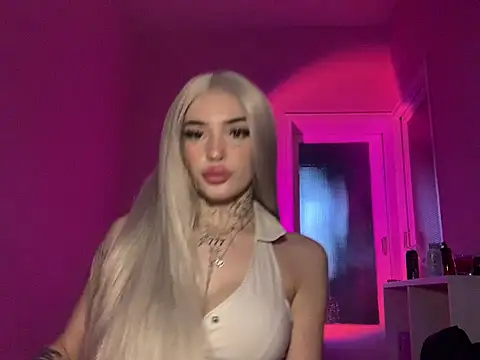 Snapshot of madelinexx chatting on 16, 2, 2025 madelinexx online show from 16, 2, 2025