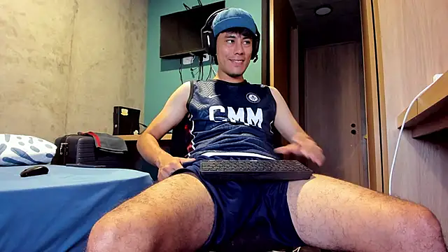 Huge latin cock online show from 15, 1, 2026