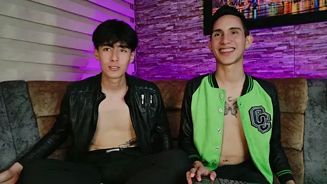 Snapshot of MillersKink chatting on 12, 3, 2025 MillersKink online show from 12, 3, 2025