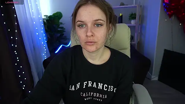 MaribelRiverr  online show from 11, 3, 2025