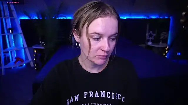 MaribelRiverr  online show from 18, 9, 2025