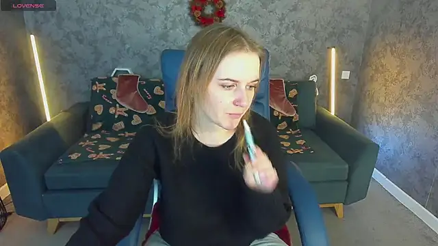 MaribelRiverr  online show from 23, 12, 2025