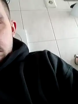 Thessalonikh online show from 1, 3, 2025