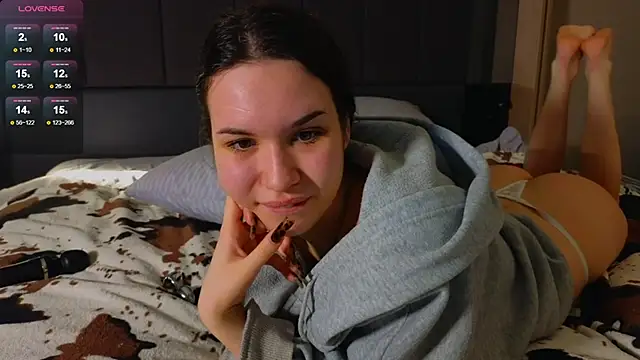 Snapshot of Roxie_Mils chatting on 14, 3, 2025 Roxie Mils online show from 14, 3, 2025