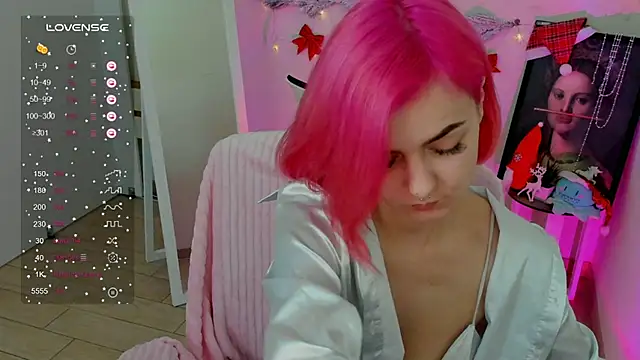 Snapshot of Fire_Bestie chatting on 24, 12, 2024 Fire Bestie online show from 24, 12, 2024
