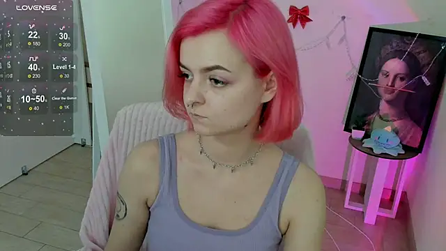 Snapshot of Fire_Bestie chatting on 3, 2, 2025 Fire Bestie online show from 3, 2, 2025