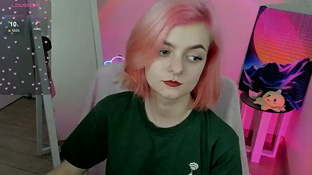 Snapshot of Fire_Bestie chatting on 15, 2, 2025 Fire Bestie online show from 15, 2, 2025