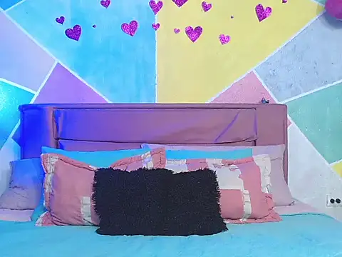 tylor boy online show from 9, 10, 2025