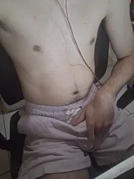 Snapshot of OliverWtdh chatting on 23, 2, 2026 OliverWtdh online show from 23, 2, 2026