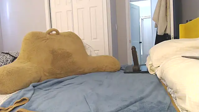 LauLauPAWG online show from 2, 6, 2026