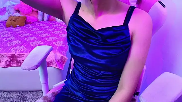 Snapshot of YourKusu chatting on 25, 2, 2025 YourKusu online show from 25, 2, 2025