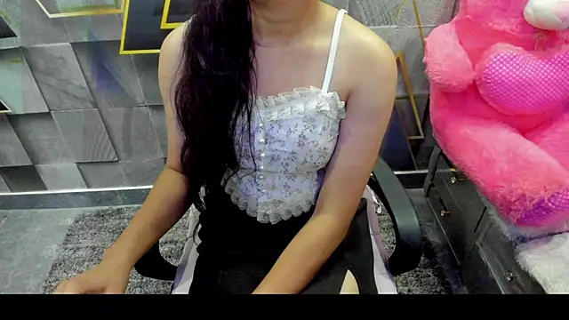 Snapshot of YourKusu chatting on 9, 9, 2025 YourKusu online show from 9, 9, 2025