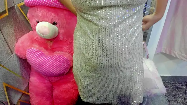 Snapshot of YourKusu chatting on 20, 9, 2025 YourKusu online show from 20, 9, 2025