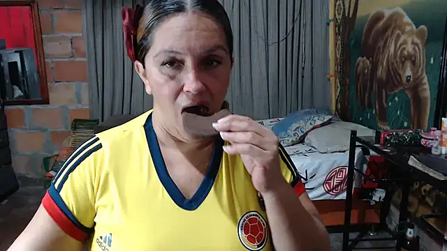 mom son dirty online show from 26, 3, 2026